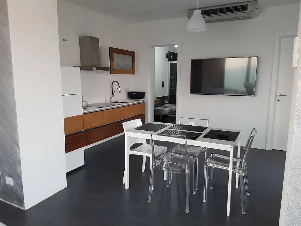 Apartment Appartamenti Addimuru Marina di Palma